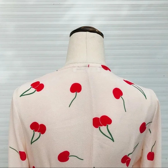 HERE COMES THE SUN Pink Wrap Blouse Bell Sleeves Cherry Casual Size 8 - Picture 6 of 8